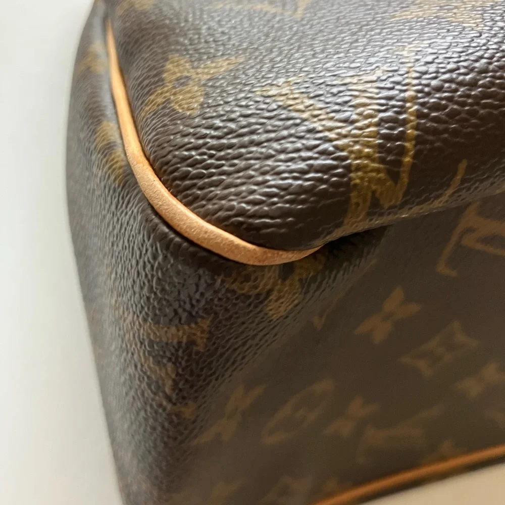 Louis Vuitton Batignolles Horizontal Bag - Picture 10 of 16